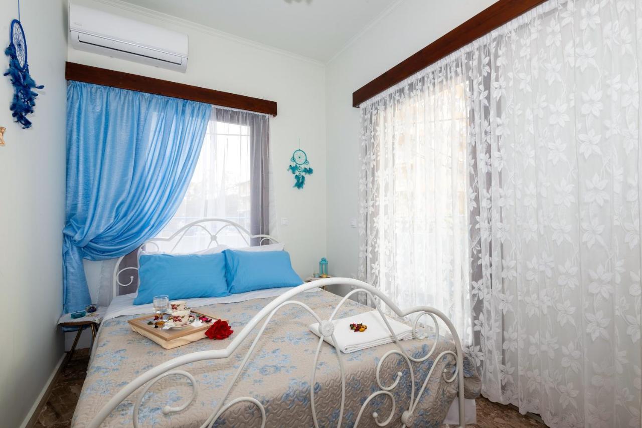 Stratos Seaside Corner Apartment Rethymno  Ngoại thất bức ảnh