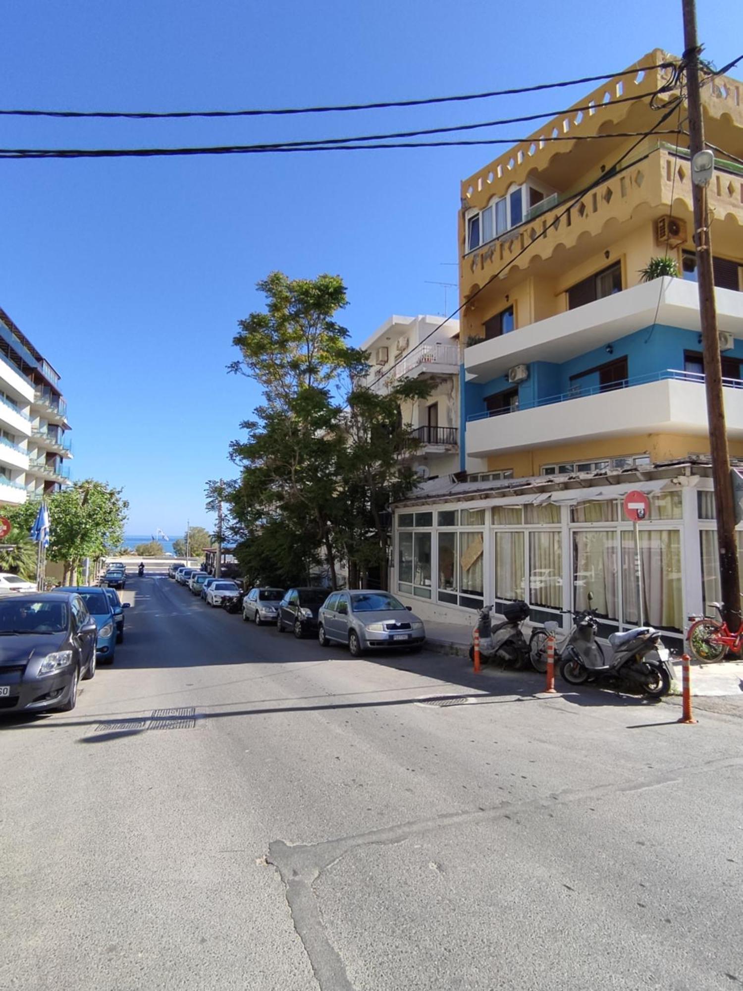 Stratos Seaside Corner Apartment Rethymno  Ngoại thất bức ảnh