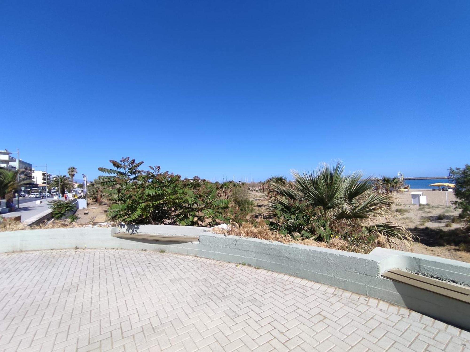 Stratos Seaside Corner Apartment Rethymno  Ngoại thất bức ảnh